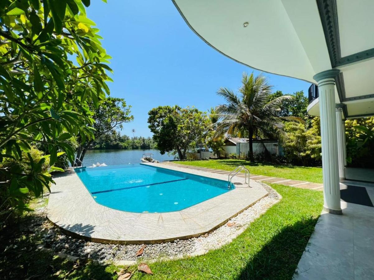Villa Riverside Aluthgama Exterior photo