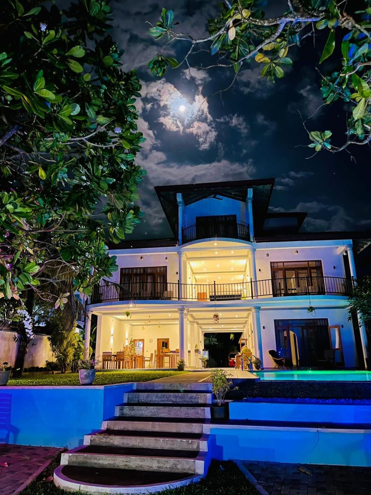 Villa Riverside Aluthgama Exterior photo