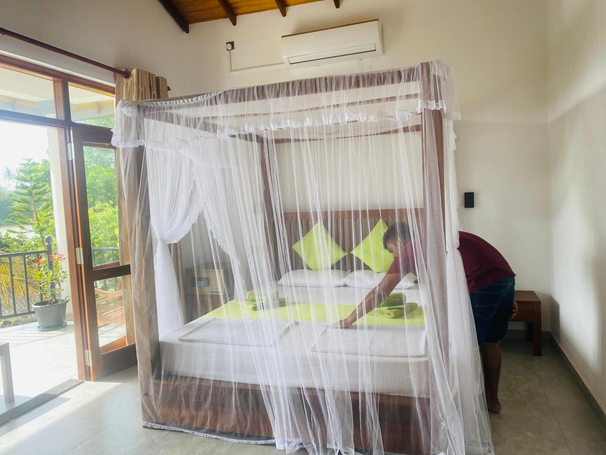 Villa Riverside Aluthgama Exterior photo